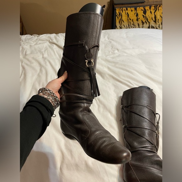 Gorgeous chocolate brown Ferragamo riding boots. - Picture 3 of 8